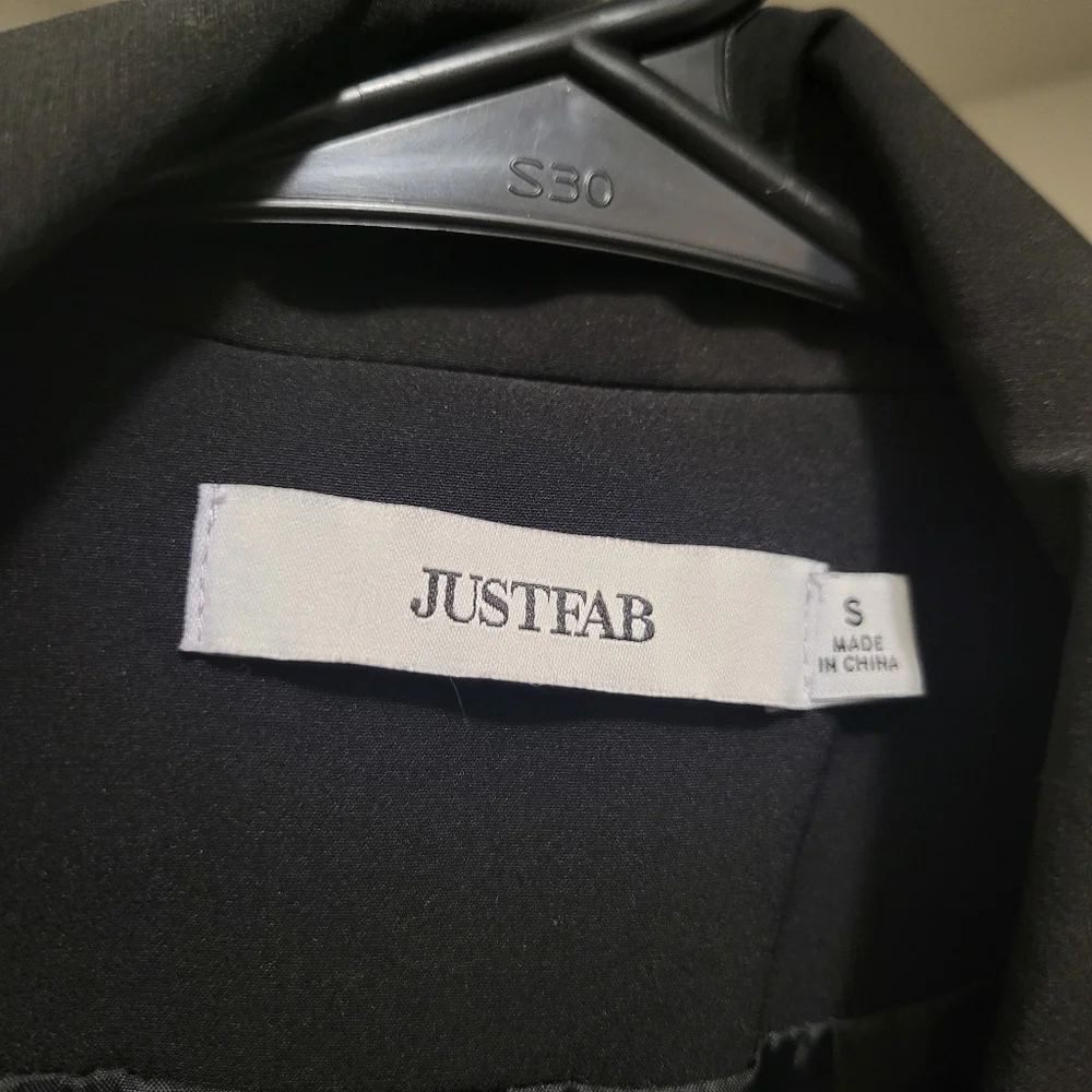 JustFab black women's small blazer - Picture 6 of 8